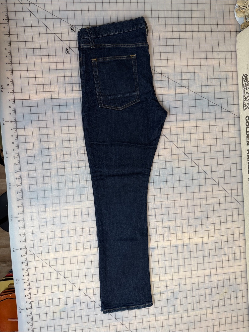 Mossimo Supply Co. Men's Dark Indigo Slim Straight Jeans 36x30 - Picture 3 of 5